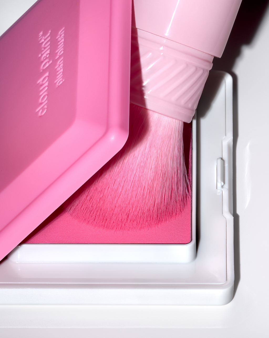 SRC_414AB819124133E6 Cloud Paint Plush Blush